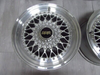 BBS RS 16x7j/8j OFF45/33 PCD 114.3 H5 4本 BBS RS 16x7j/8j OFF45/33 PCD 114.3 H5 4本 - メルカリ