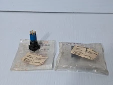 NEW eao 51-151-022 Pushbutton SPDT Switch-1NO/1NC 5A 250V+Return