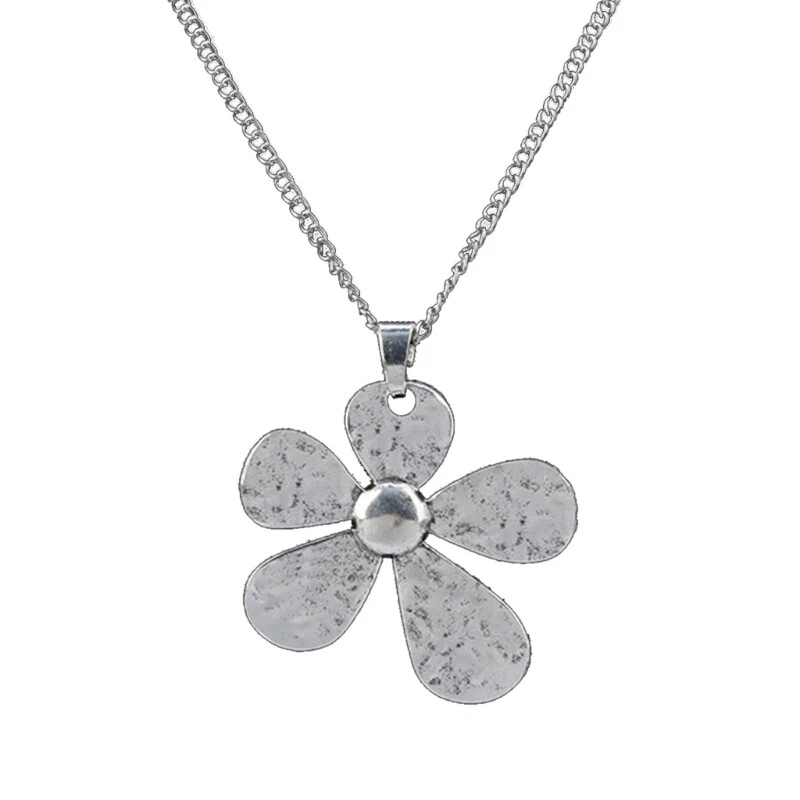 Good quality shop necklaces