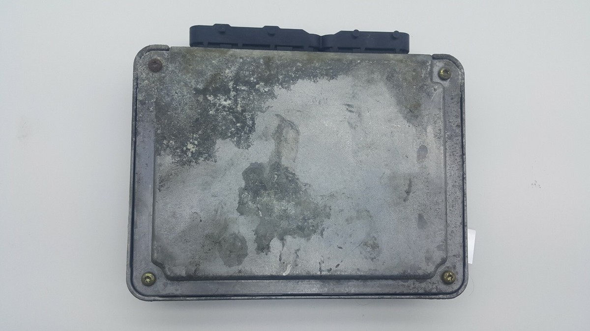 Z22 Opel ASTRA Engine Control Unit ECU 0281001674 90562574