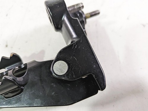 2020 Triumph Street Scrambler 900 Right Rider Footpeg Foot Peg T2081790 - Picture 9 of 12