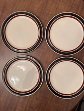 Imperial Stoneware by W. M. Dalton Japan MW150 Dinner Plates plate 10.5" Lot (4)