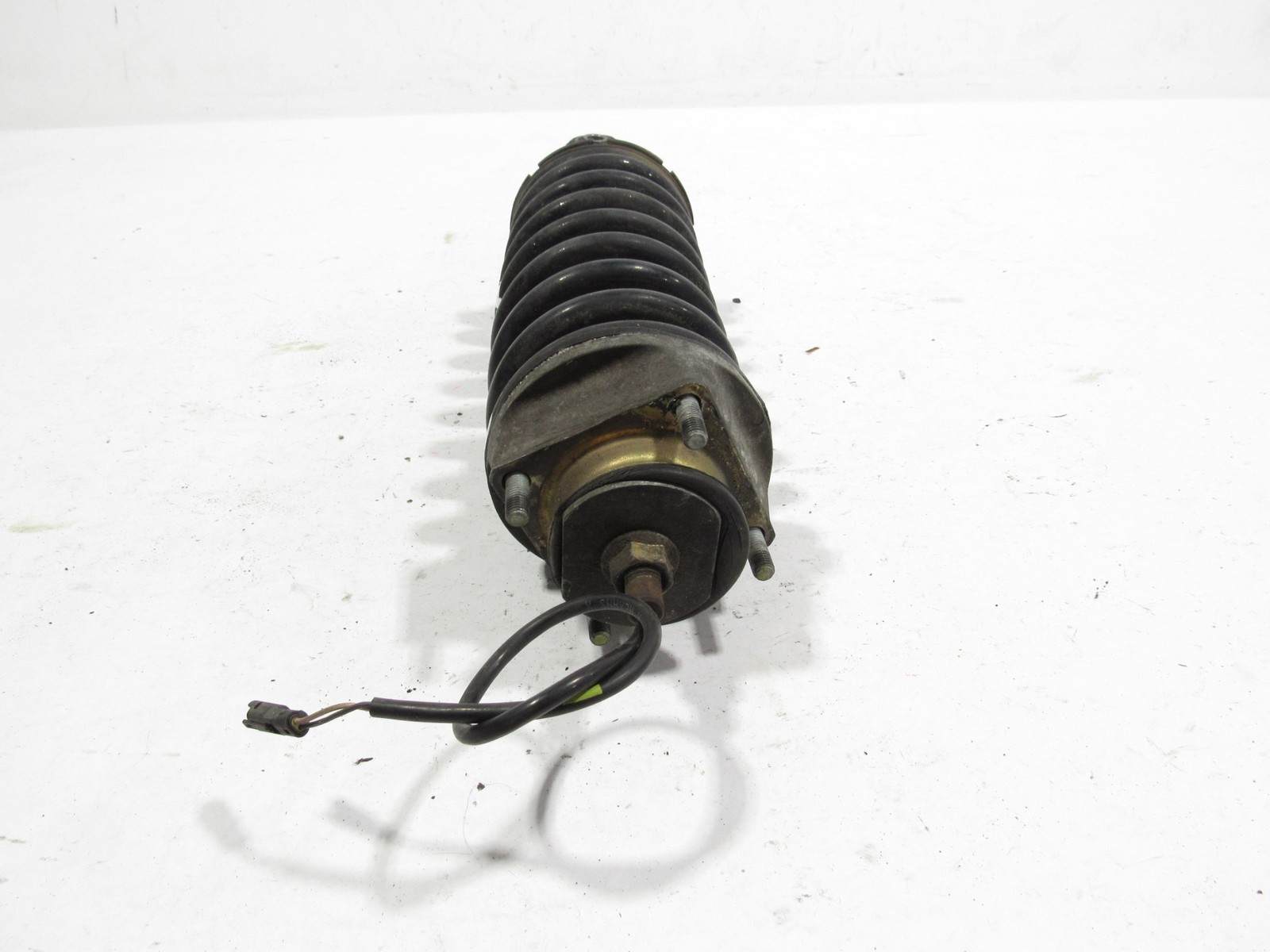 02-06 Maserati Coupe GT 2004 4.2L Front Right Suspension Strut Shock Absorber |