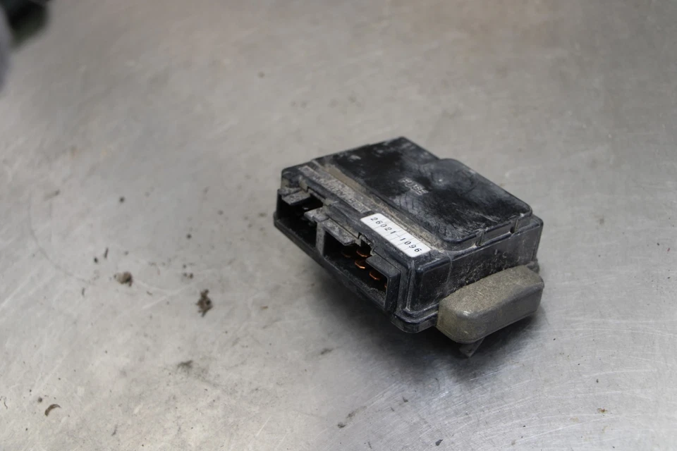 03-08 KAWASAKI ZZR600 RELAY ASSEMBLY FUSE BOX 26021-1096 - Image 3 of 4