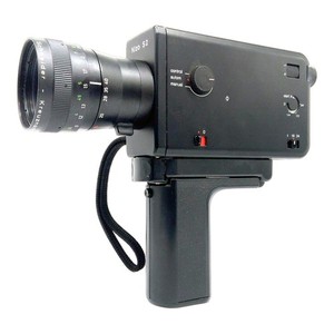 Braun Nizo S2 Filmkamera mit Schneider Kreuznach Variogon 8-40mm 1:1.8