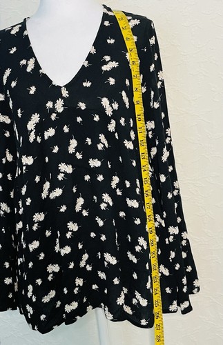 Hudson Gray Black Daisy Print Gauzy Babydoll Top Empire Waist Size M - Picture 6 of 8