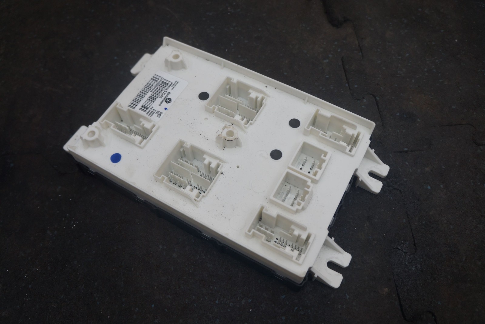 Body Computer Control Module ECU 68226670AA OEM Maserati Ghibli 2014