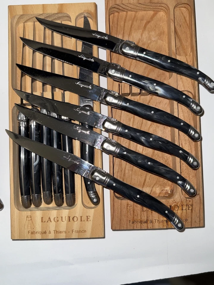 Juego de 18 cuchillos para carne Laguiole con 2 cajas de madera Foto 4 de 4