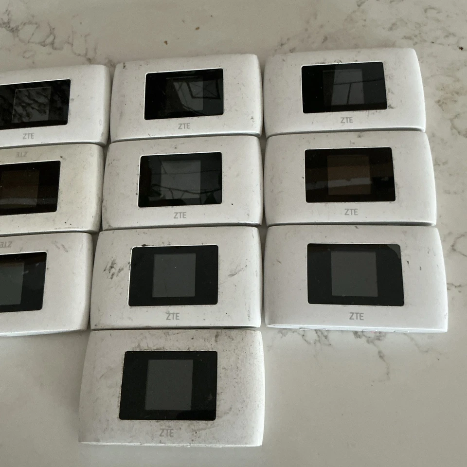 (10) Sprint 4G Wi-Fi Mobile Hotspot Modem 4G LTE Router White - Image 3 of 4