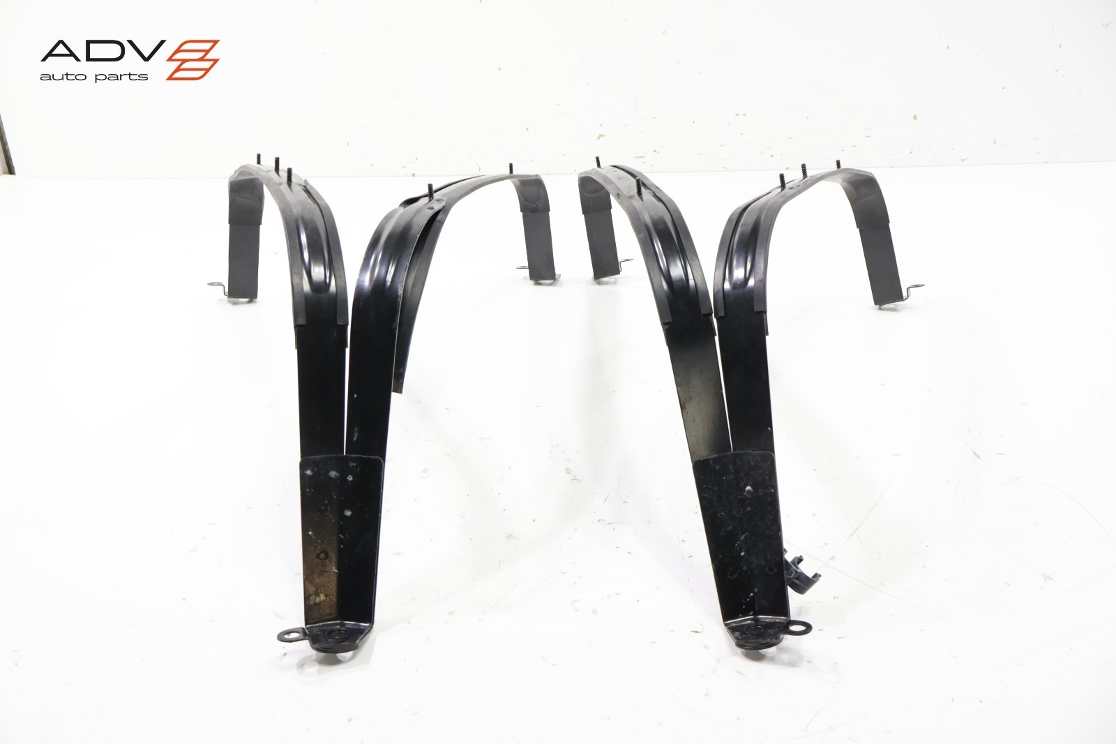 2014 - 2020 MASERATI GHIBLI FUEL GAS TANK STRAP METAL BRACKET OEM -SET-