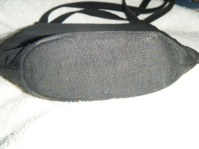 Picture 3 of 9