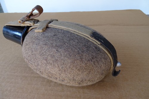 WW2 FELDFLASCHE TRINKFLASCHE E S B 42 mit Trinkbecher Militär Wehrmacht D&C LUX - Picture 4 of 13