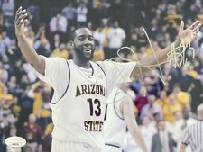 James Harden Rookie Cards and Autograph Memorabilia Guide 41