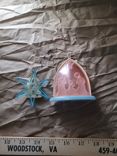 Vintage The Nativity Jesus Virgin Mary Saint Joseph Plastic Ornament - Picture 5 of 7