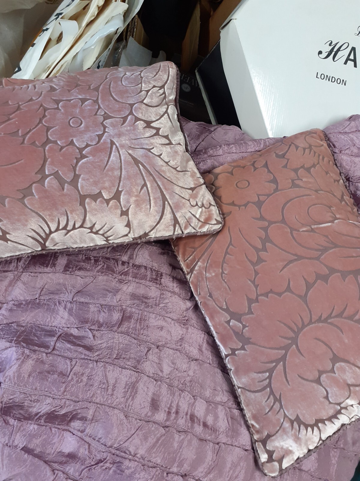 REDUCED! john lewis bedspread throw King Size +two bed cushions CHARITY