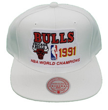CHICAGO BULLS NBA MITCHELL N NESS 1991 NBA WORLD CHAMPIONS SNAPBACK HAT CAP