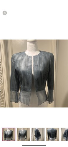AKRIS blaue Cropped-Jacke mit Plissee-Struktur-Stil Größe Small Größe 6