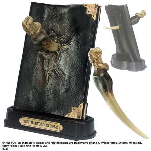 37917 HP BASILISK FANG AND TOM RIDDLE DIARY