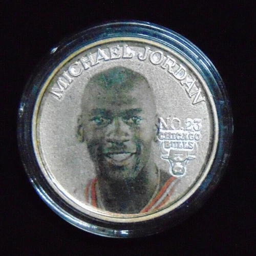 MICHAEL JORDAN CHICAGO BULLS .999 SILVER W/ OVERLAY ROUND ENVIROMINT COIN