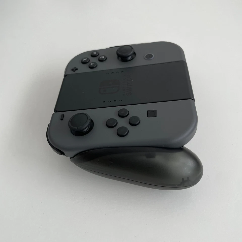 Official Nintendo Switch Grey Joy-cons Joy Con Pair + Comfort Grip - Image 3 of 4