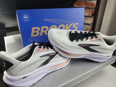 Brooks Ghost 17 Women's Run & Walk Wide D ( SIZE 7) NEUTRAL