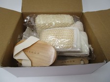 Monat 5 Piece Space Gift Set Wood Brush Sponge Cloth Massage Brush New