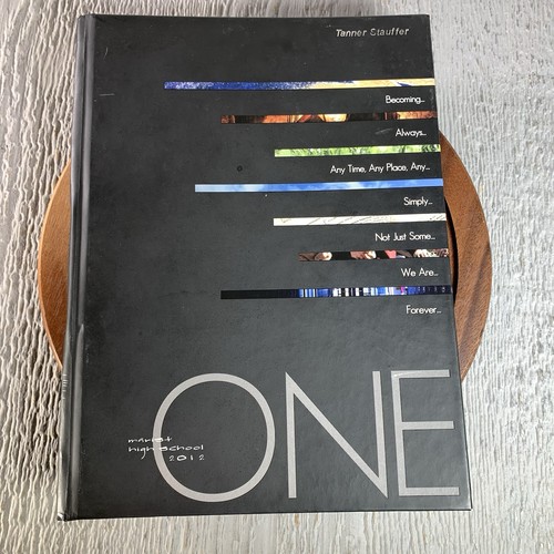 2012 MARIST HIGH SCHOOL Yearbook/Annual EUGENE, OREGON The Shield Vol. 44