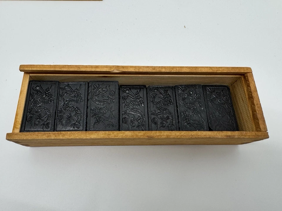 Vintage Domino Set Dragon Design Wooden Box  Double 6 Rare Collectible - Image 4 of 4