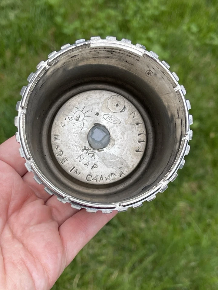 Tapa central de rueda Mercury Cougar 1977/79 OEM TURBINA llanta rara OEM XR-7 Foto 4 de 4