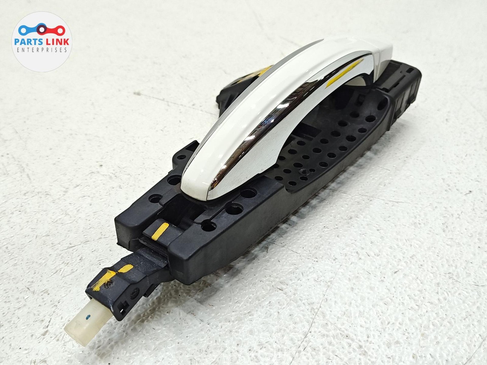 Bentley Bentayga Speed 2017-2020 Rear Right Door handle White