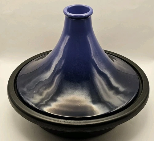 Le Creuset Tagine Cast Iron Ceramic Marseille Blue 2.5 Qt #27 Dutch Oven