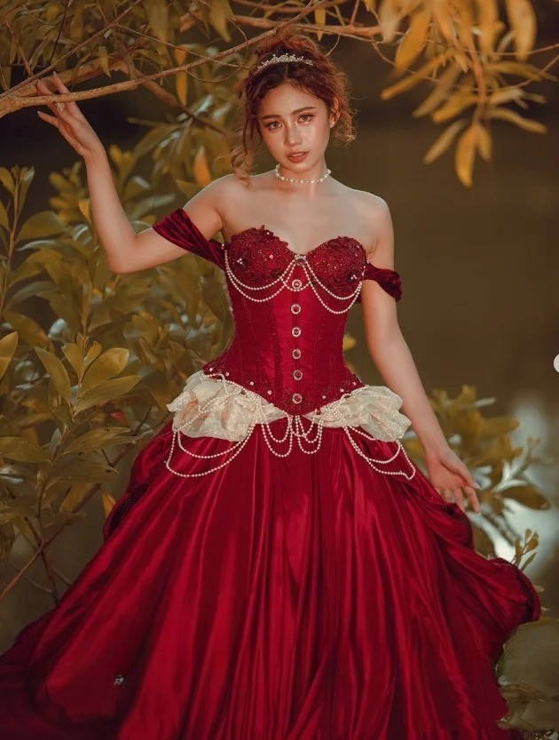Bohemian Wedding Dresses Vintage Red Corset Bathing Bat Ruffles Pearl Satin  | eBay