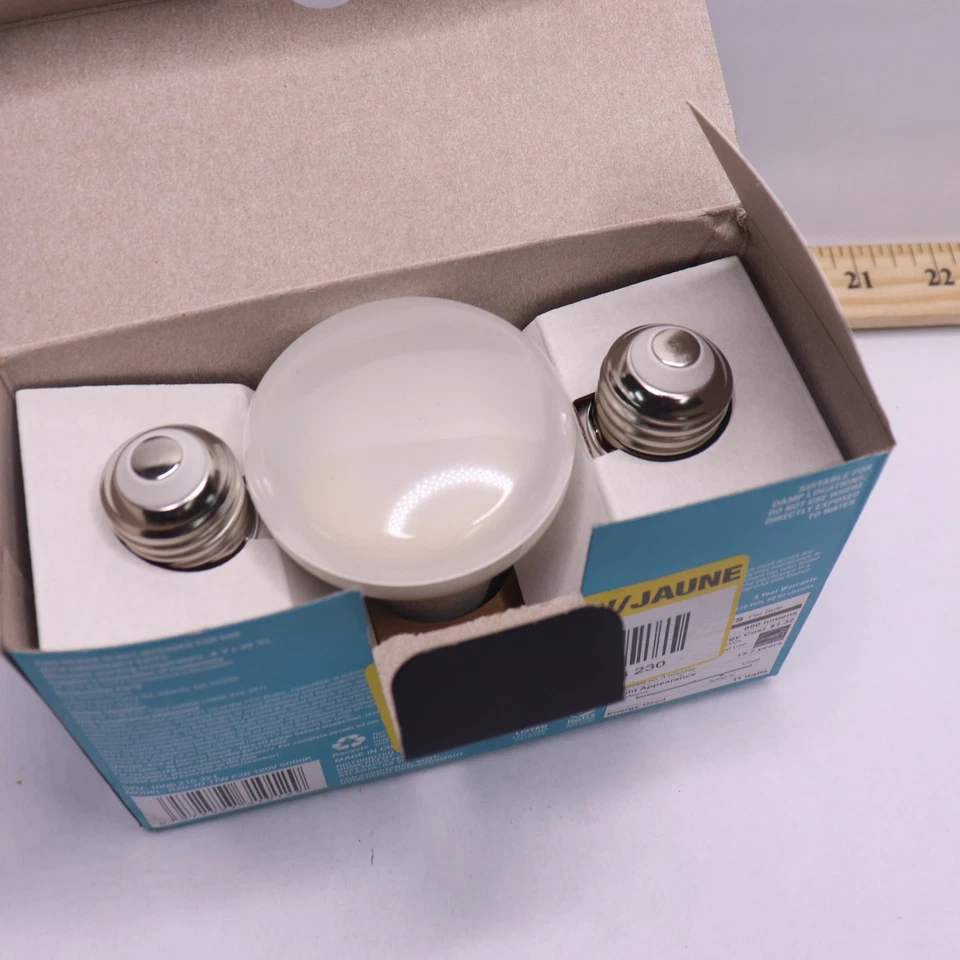 (3-Pk) EcoSmart Dimmable LED Light Bulb Daylight R20 75W 1006 215 321 - Image 2 of 4