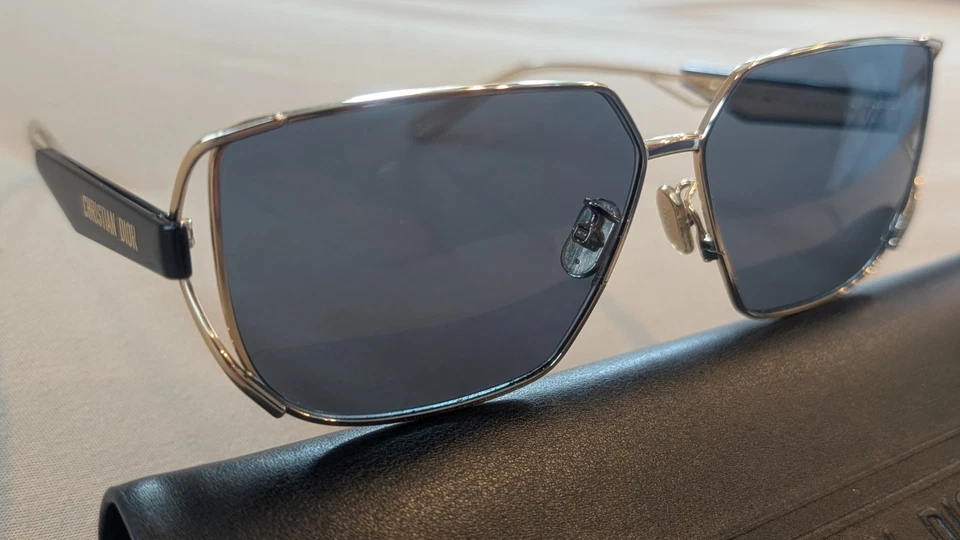 Gafas de sol Christian Dior ArchiDior S2U B0B0 marco dorado/negro lentes grises 61 mm Foto 4 de 4