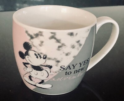 Disney Mickey Mouse Keramiktasse Neuheit Geschenk ''Sag Ja zu neuen Abenteuern'' Bildunterschrift