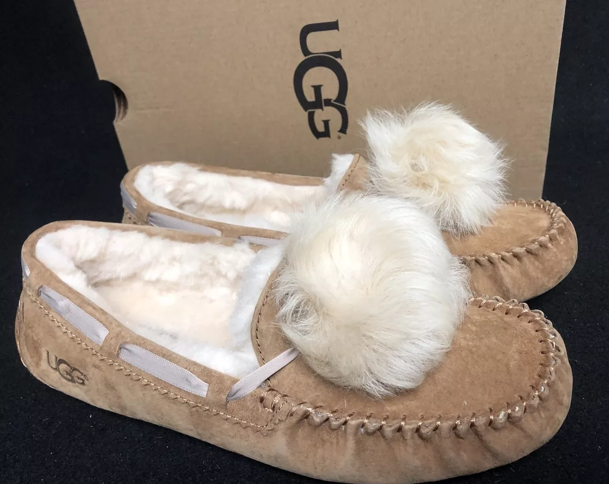 Ugg pom pom shoes deals