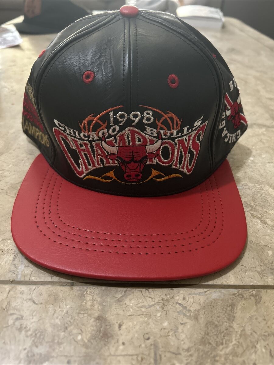 Vintage Chicago Bulls 1998 NBA Champions J.H. Design Leather Vintage Chicago Bulls 1998 NBA Champions J.H. Design Leather