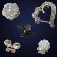 5 Sparkling Rhinestone Shoe Charms In Assorted Metals, Hearts, Bugs, Flowers