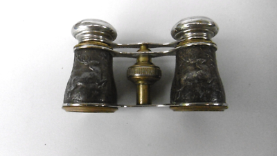 VENDU - Ancienne paire de jumelles de théâtre en nacre et laiton - Le Grenier de Lisette VENDU - Ancienne paire de jumelles de théâtre en nacre et laiton - Le Grenier de Lisette