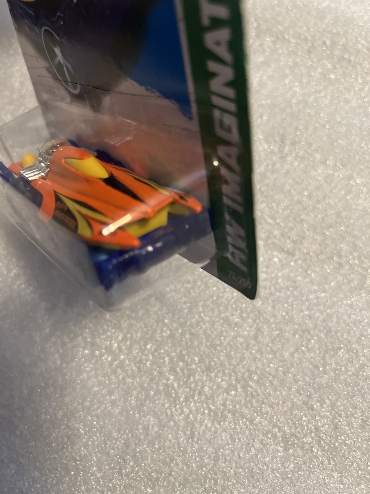 2013 Hot Wheels Mad Splash Hw Imagination #73 New On Card B161