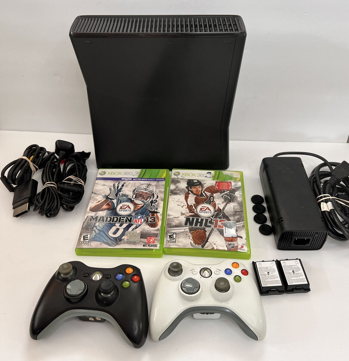 Console Xbox 360 Slim 4GB Branco - Microsoft - Loja Sport Games