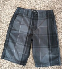 Vintage Fox Racing Mens 30 Bermuda Golf Plaid Shorts Black Gray Casual Dress EUC
