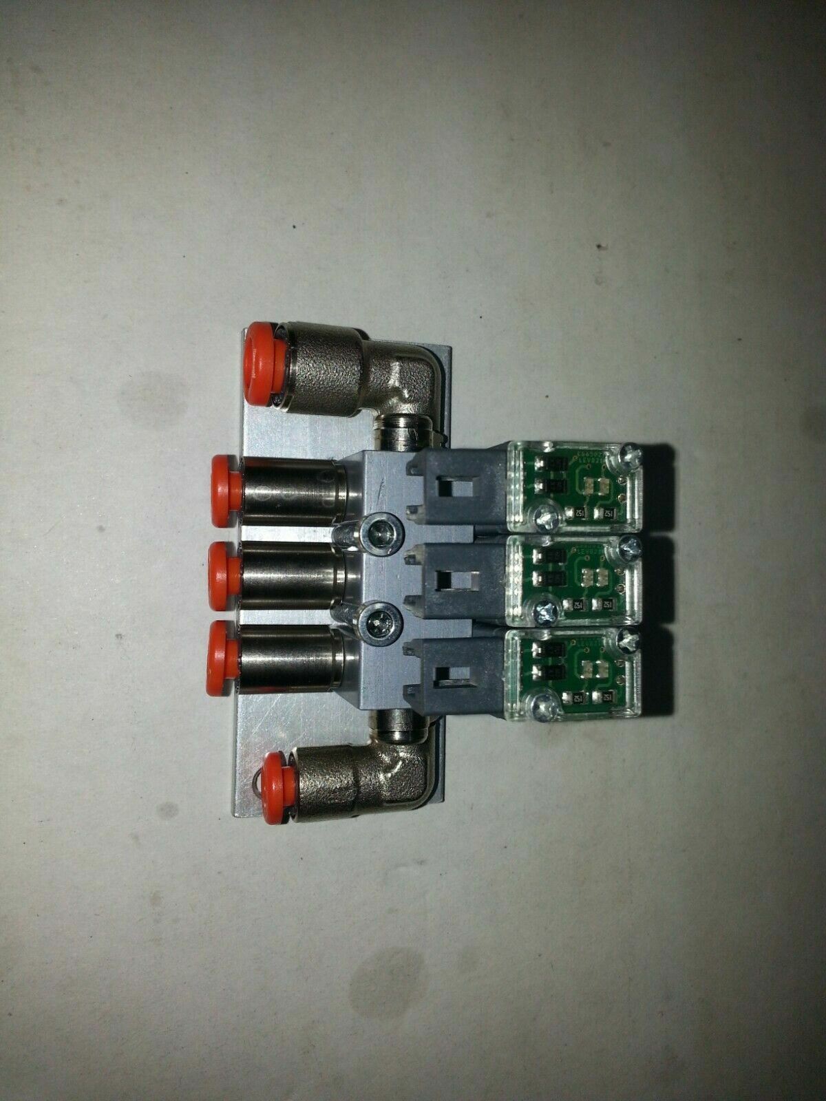METAL WORK 8825989 24VDC 0.9W 3-7BAR 722113541100 ASSEMBLY AS IN 