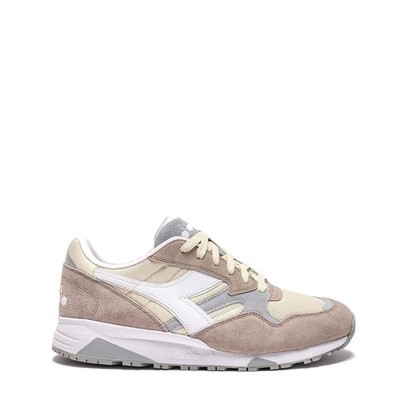 Diadora Damen N902 Sneaker Arctic Coffee Bean / Cloud Cream