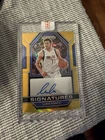 2022-23 Panini Prizm Luka Doncic TRUE GOLD On Card Auto /10- Mavericks Lakers