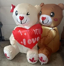I Love You Valentine's Day Inflatable Bears with Heart Blow up Decoration...