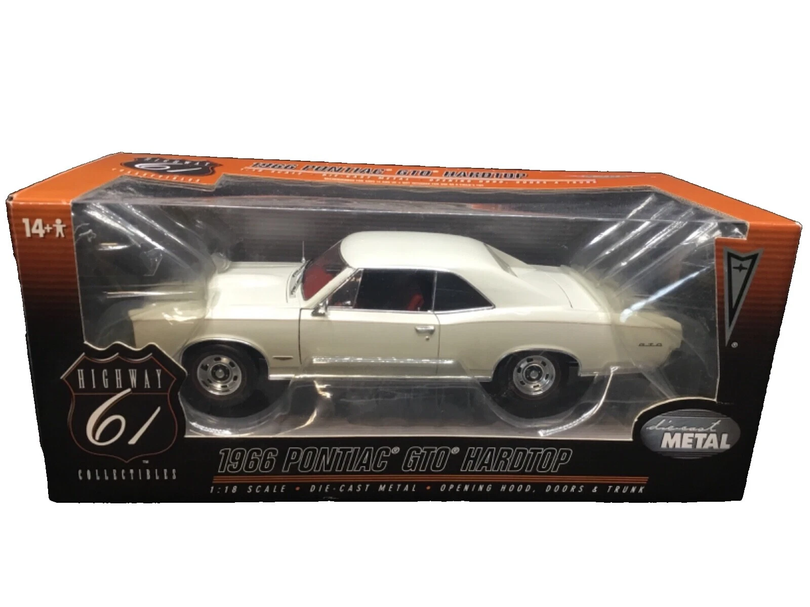 Coches, camionetas y furgonetas diecast Highway 61/DCP Pontiac