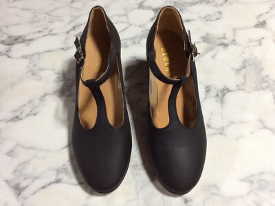 Bloch Leather dance Split Flex character t-strap shoe in black Size 4 NWOB