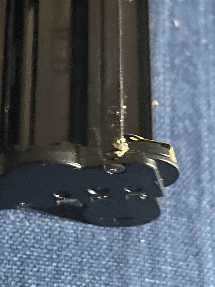 Soporte de batería Pentax D-BH109 4x AA para Pentax K-R, K-30 Pentax original muy bueno Foto 2 de 4