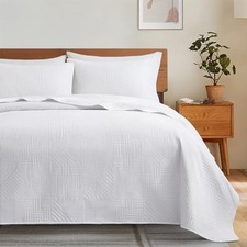 Quilt Full/Queen Size with Pillow Shams, Summer Soft Full/Queen 90"x96" White